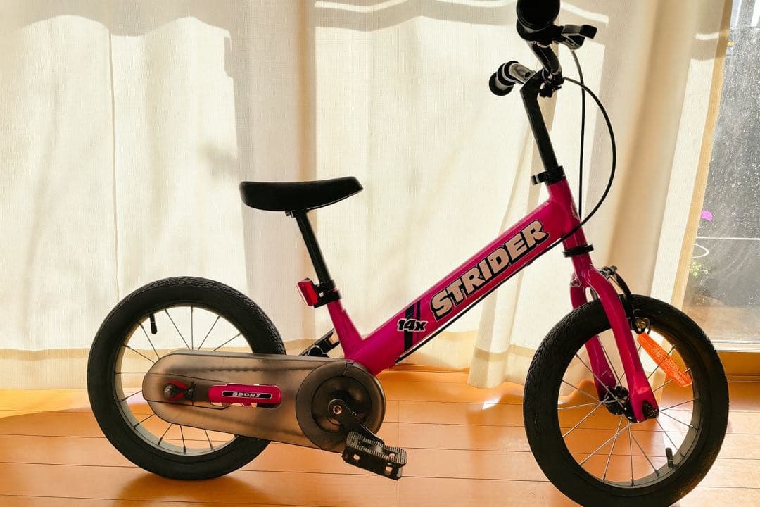 ストライダー 14X STRIDER 14x ピンク Amazon.co.jp: ストライダー 14x (STRIDER 14x) 14インチ 車体