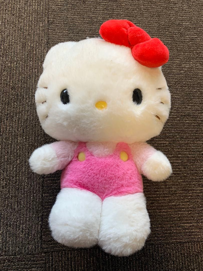 美品！サンリオピューロランド キティちゃんぬいぐるみ - メルカリ