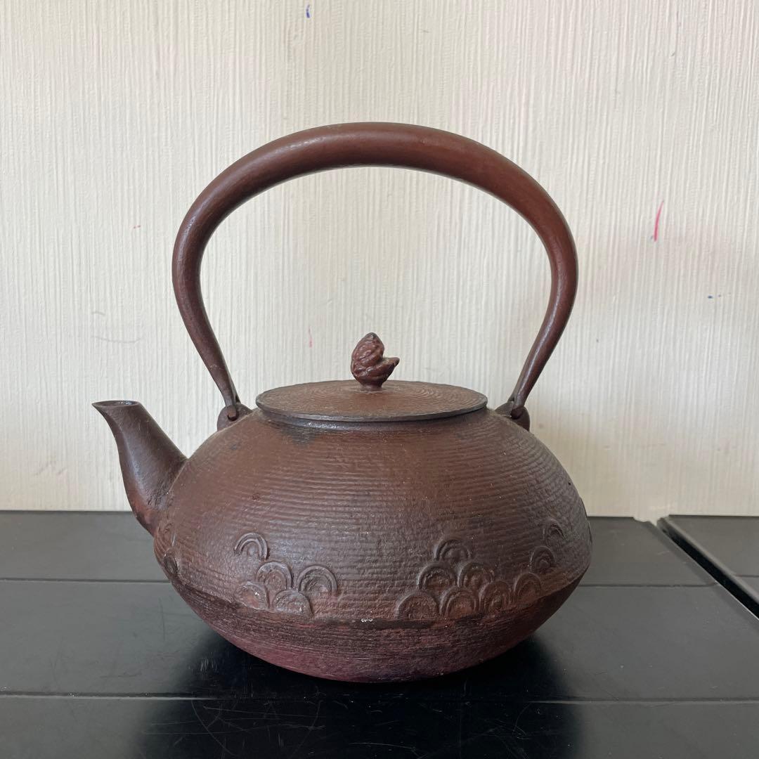 薩摩切子『紫被せ切子足付杯』(大友清三作)