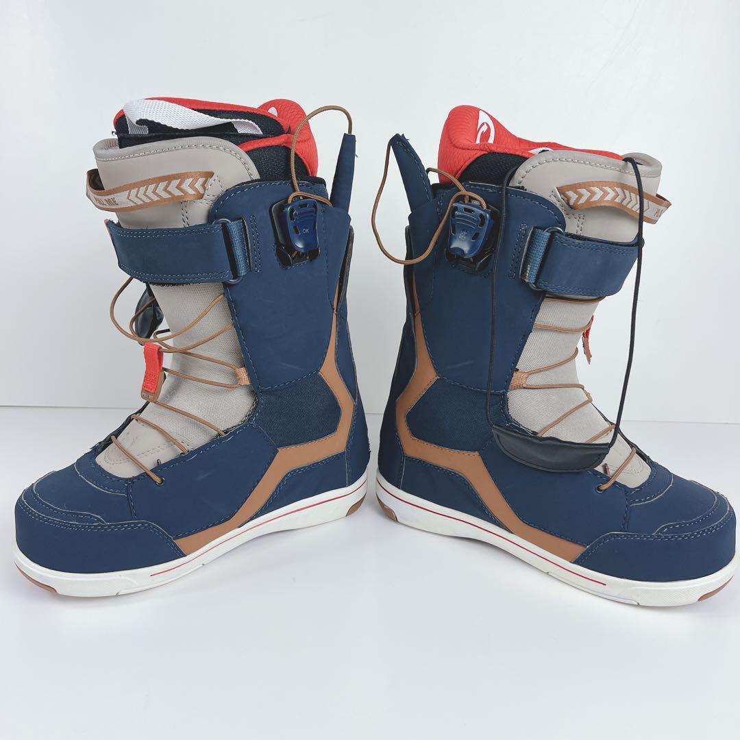 【極美品】スノーボードブーツ　DEELUXE ID 6.1 22.5cm