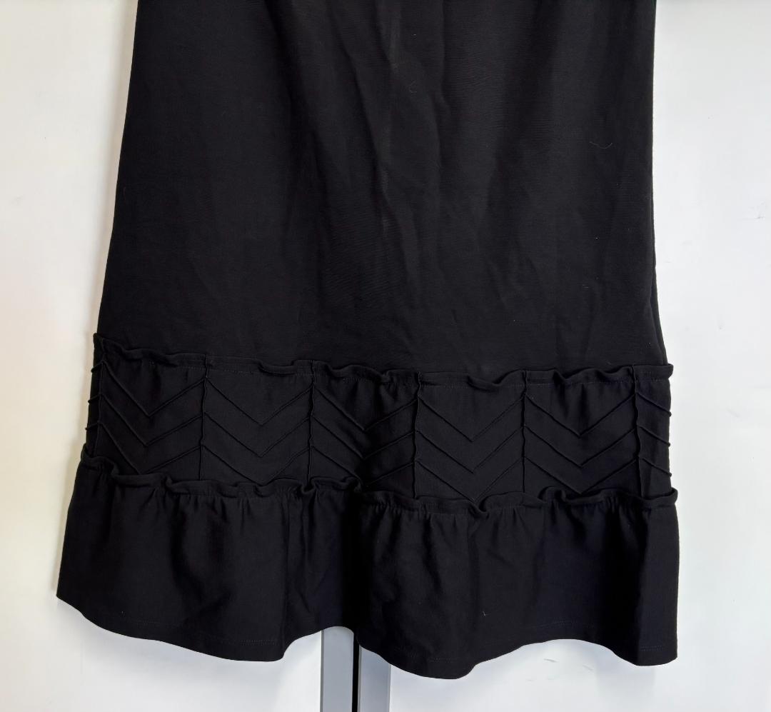 RED VALENTINO ブラック ミニワンピース 半袖 フリルデザイン - メルカリ