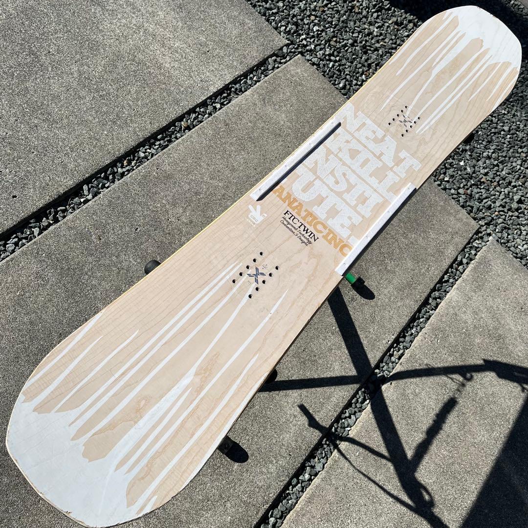 スノーボード FANATIC FTC TWIN CBC 153cm 公式】FANATIC (ファナティック) FTC TWIN 23-24 - | Fanatic SPORTS-W