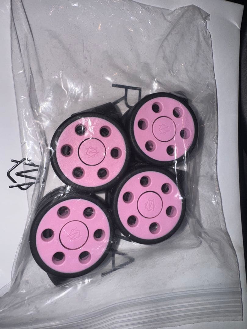 リモワ ホイールセット ローズピンク バレリーナピンク - メルカリ