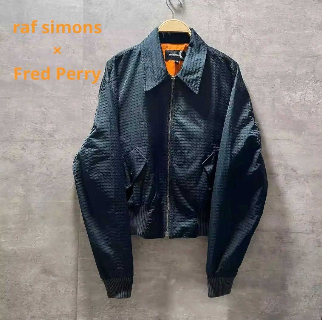安*倍様 Raf Simons Fred Perryラフシモンズ　フレッドペリー フレッドペリーのアイテムをラフ・シモンズがアレンジ ブライアン