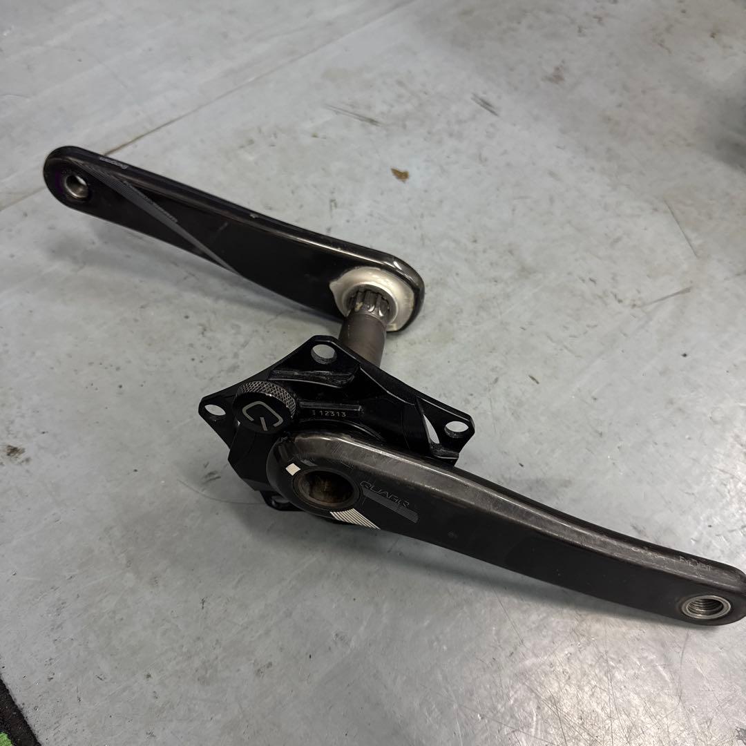 クォーク　パワーメーター+カーボンクランクアーム170mm クオークのカーボンクランクが新デザインに｜サイクルスポーツがお届け