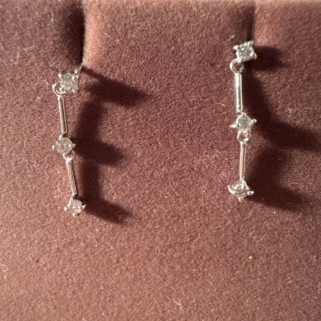 ダイヤモンド　K18 WG ホワイトゴールド　0.20ct ピアス