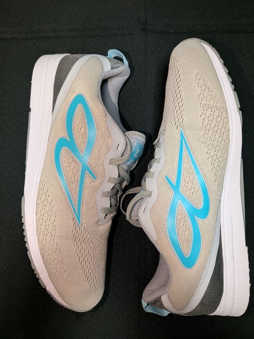 ビモロ ランニング ベロ・トリコ 　スペックス ライトグレー　27.0cm