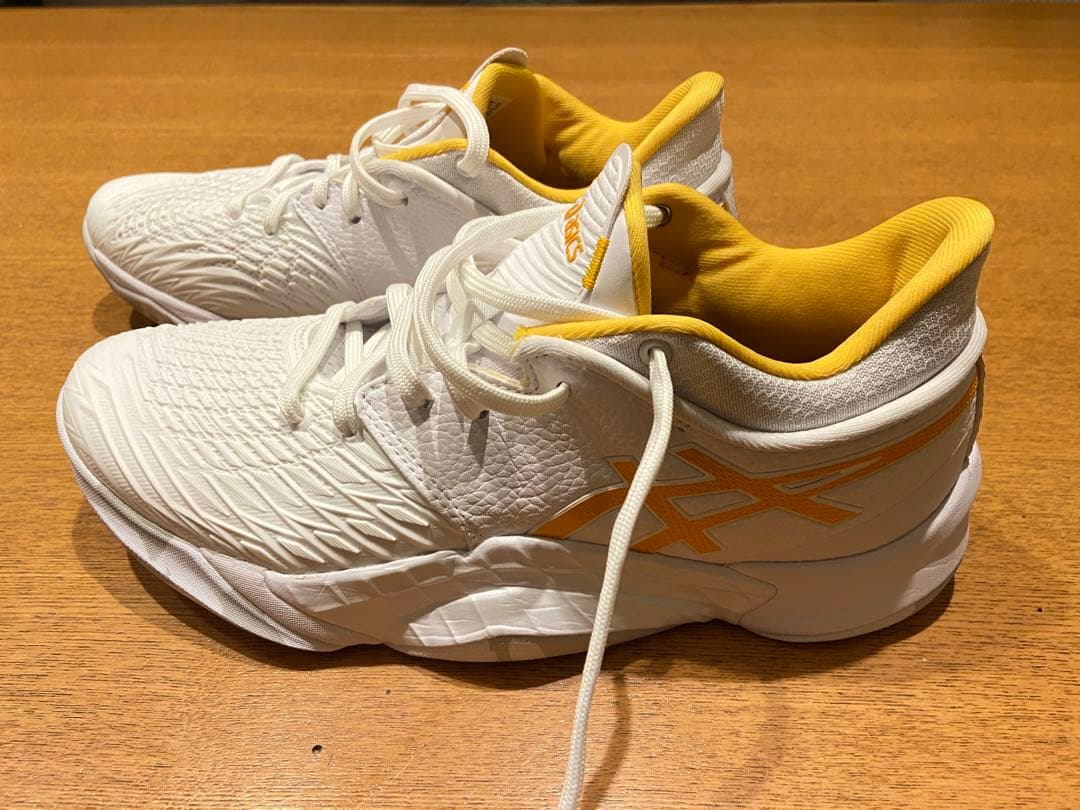 アシックス UNPRE ARS 25.5センチ