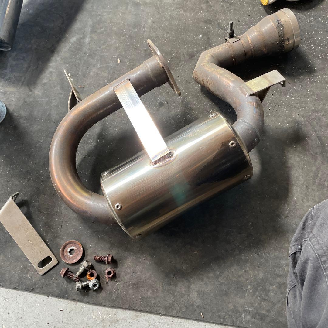 サンバー ウィルズウィン マフラー WirusWin TT1 TT2 - メルカリ