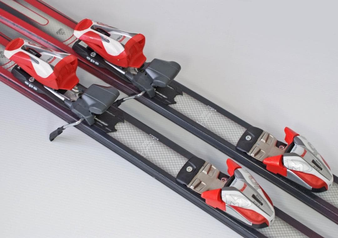 ☆ K2 konic75 163㎝ 軽量で操作性に優れるカービングスキー板 K2 konik