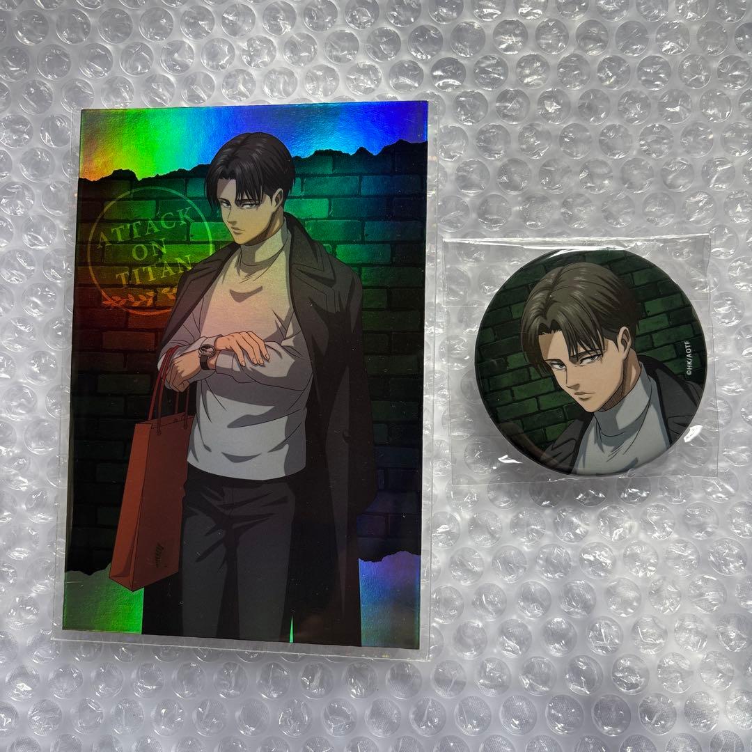 進撃の巨人 リヴァイ 缶バッジ ポストカード smile base Cafe - メルカリ