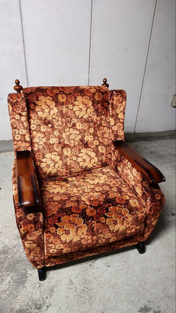 S*R様 カリモク金華山織風　1人掛けソファ①（2脚あり） S*R様 カリモク金華山織風 1人掛けソファ①（2脚