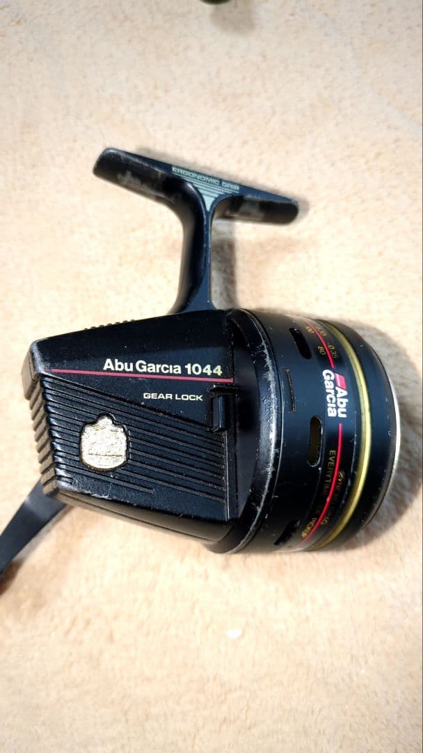 Abu Garcia 1044 純正パーツ付