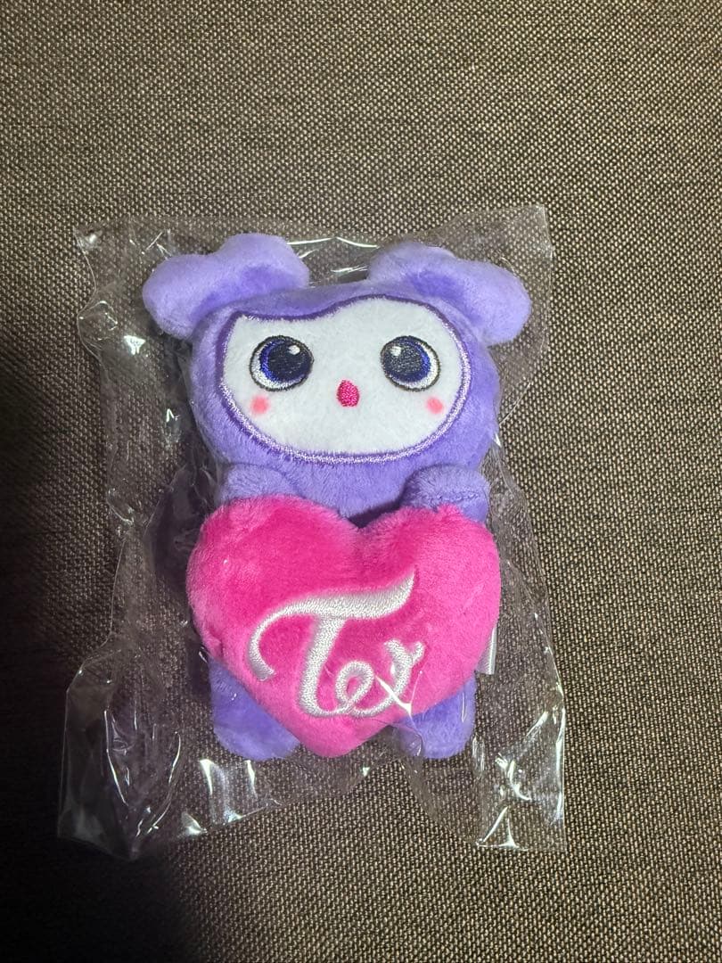 TWICE サナ サブリー ひっかけチャーム - メルカリ