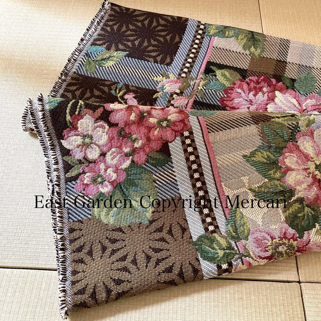 極美品】 MIHO イタリア製 花鳥柄 ラグマット 201.5×137cm - メルカリ