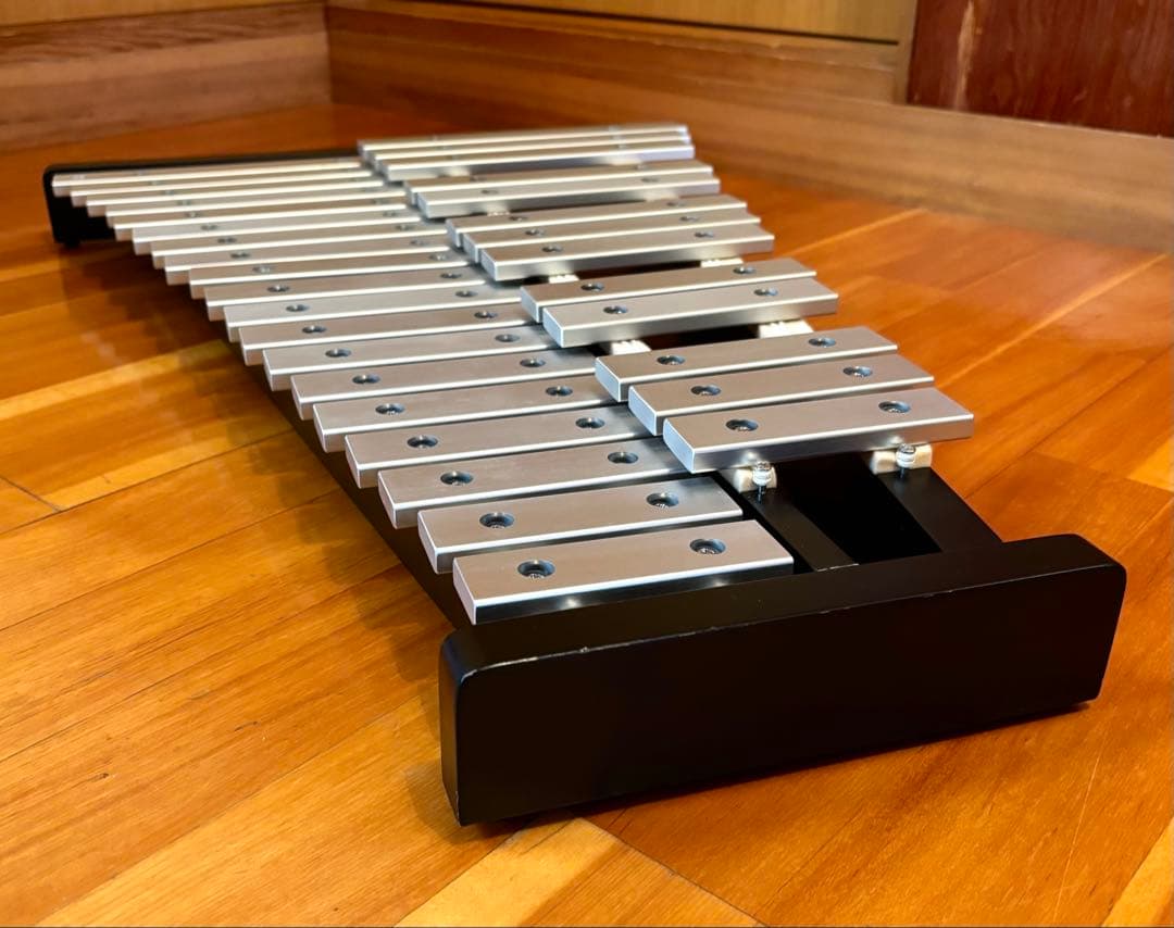 YAMAHA マーチングベル/グロッケン MBL-832 32音 鉄琴 - メルカリ