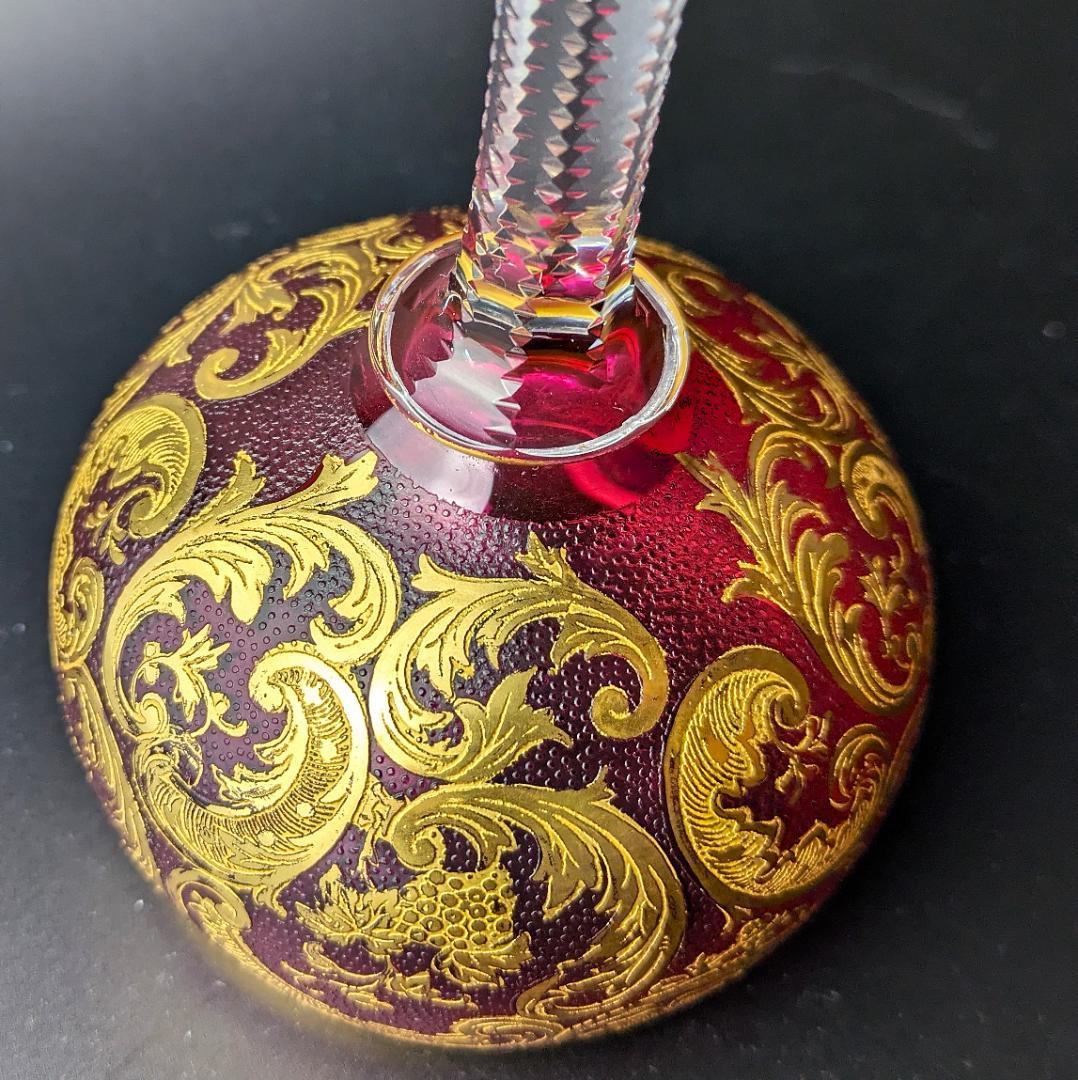 ゴージャスペア☆ルビーレッド 17㎝ 金彩 多面カットステム グラス