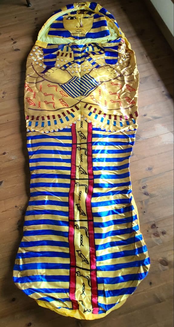 激レア】王の証 ツタンカーメン寝袋～ファラオの寝心地～ - メルカリ