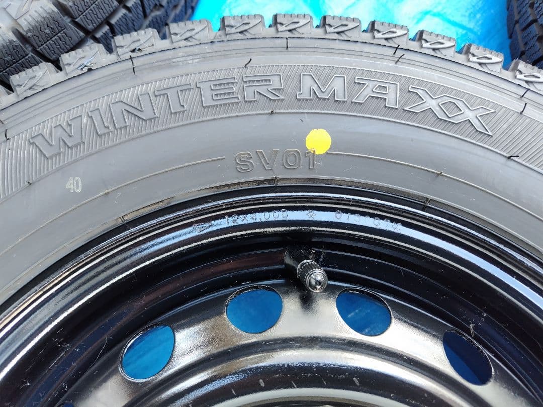 145R12・LT【2/2】軽トラ用スタッドレスタイヤ・鉄ホイール付、2本