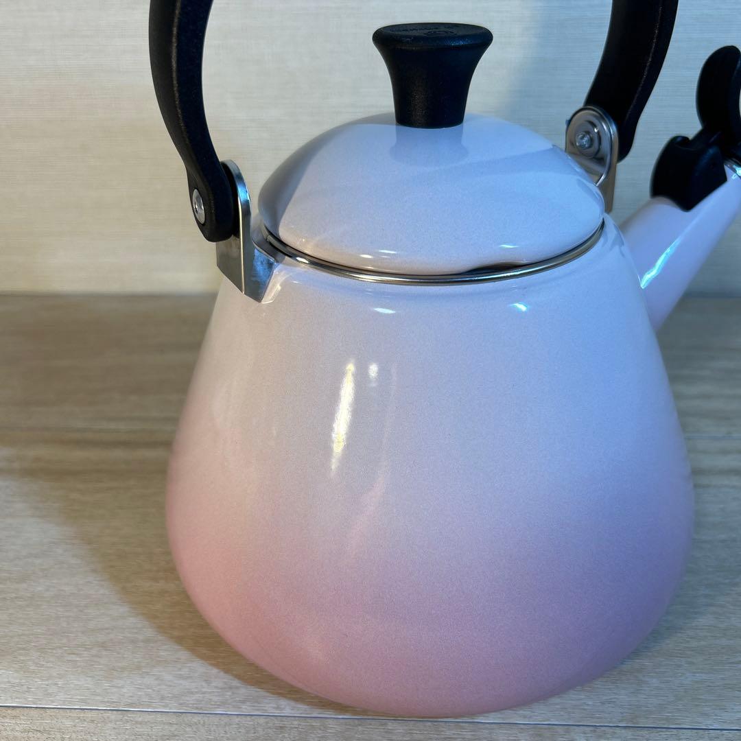 ルクルーゼ　ケトル・コーン　ケトル　やかん　シェルピンク　1.6L