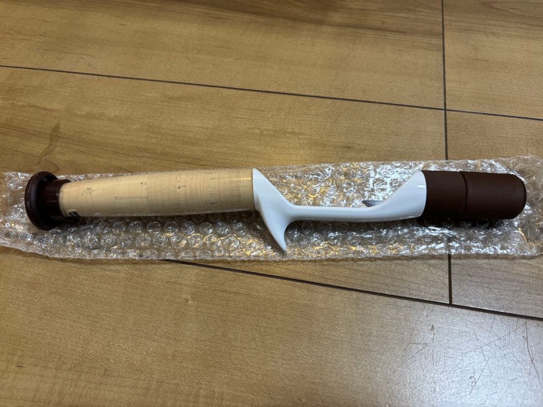 フェンウィックグリップ（ホワイト）fenwick