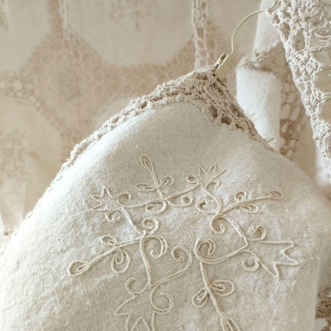 Vintageかぎ針編みレース 刺しゅうパネル 大判 マルチカバー - メルカリ