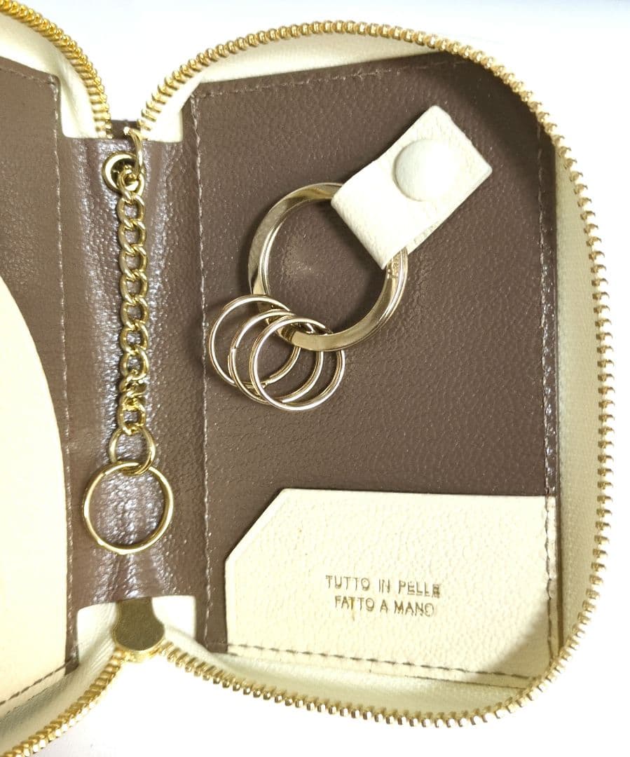 本日PM22時迄❗️ラルコバレーノ スマートWキーケース／ホワイト.トープ