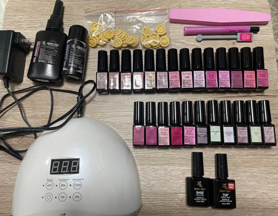 ほぼ未使用！！ジェルネイルカラー 25本トータルセット ほぼ未使用