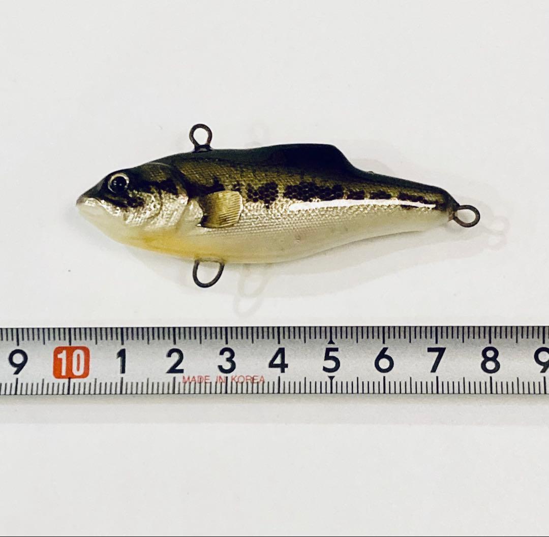 激レア！】グラトン ハンドメイドルアー ブラックバス75mm リアル系