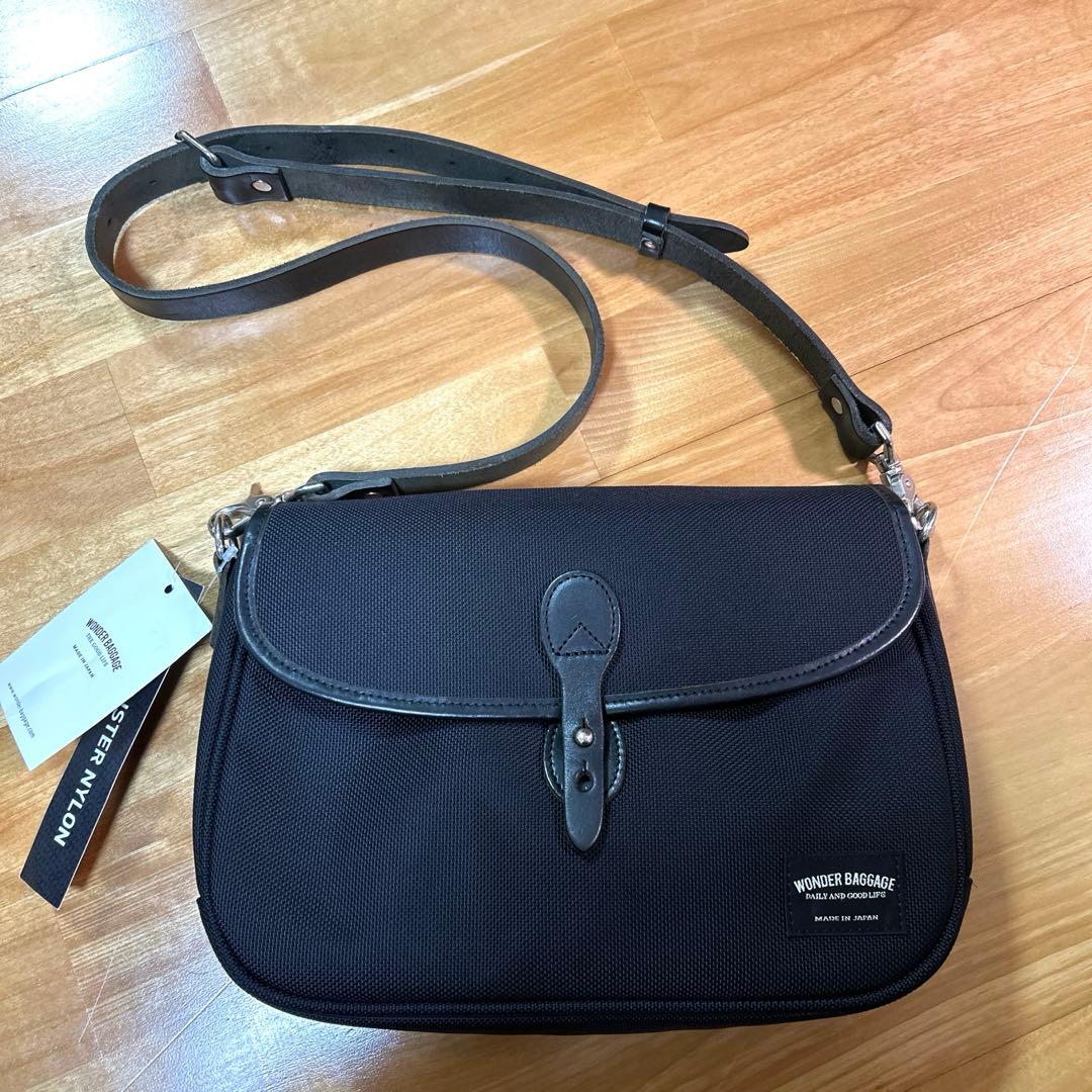 レア品 WONDER BAGGAGE フラップショルダーバッグ ブラック WONDER BAGGAGE（ワンダーバゲージ） 最大51% 2/22限定 ショルダー