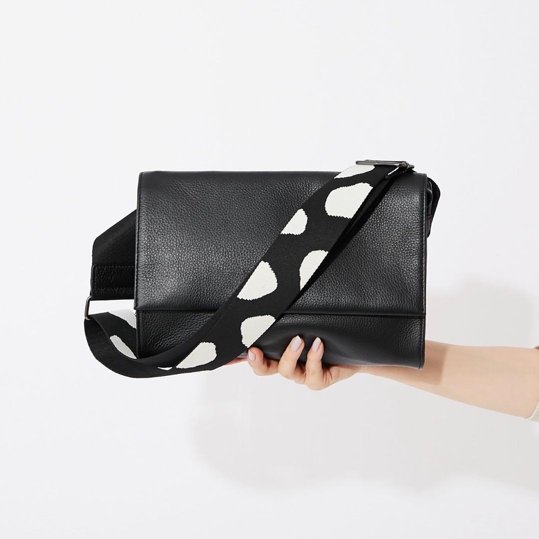 あめ様専用 ear PAPPILLONNER 柄ワイドテープショルダーバッグ