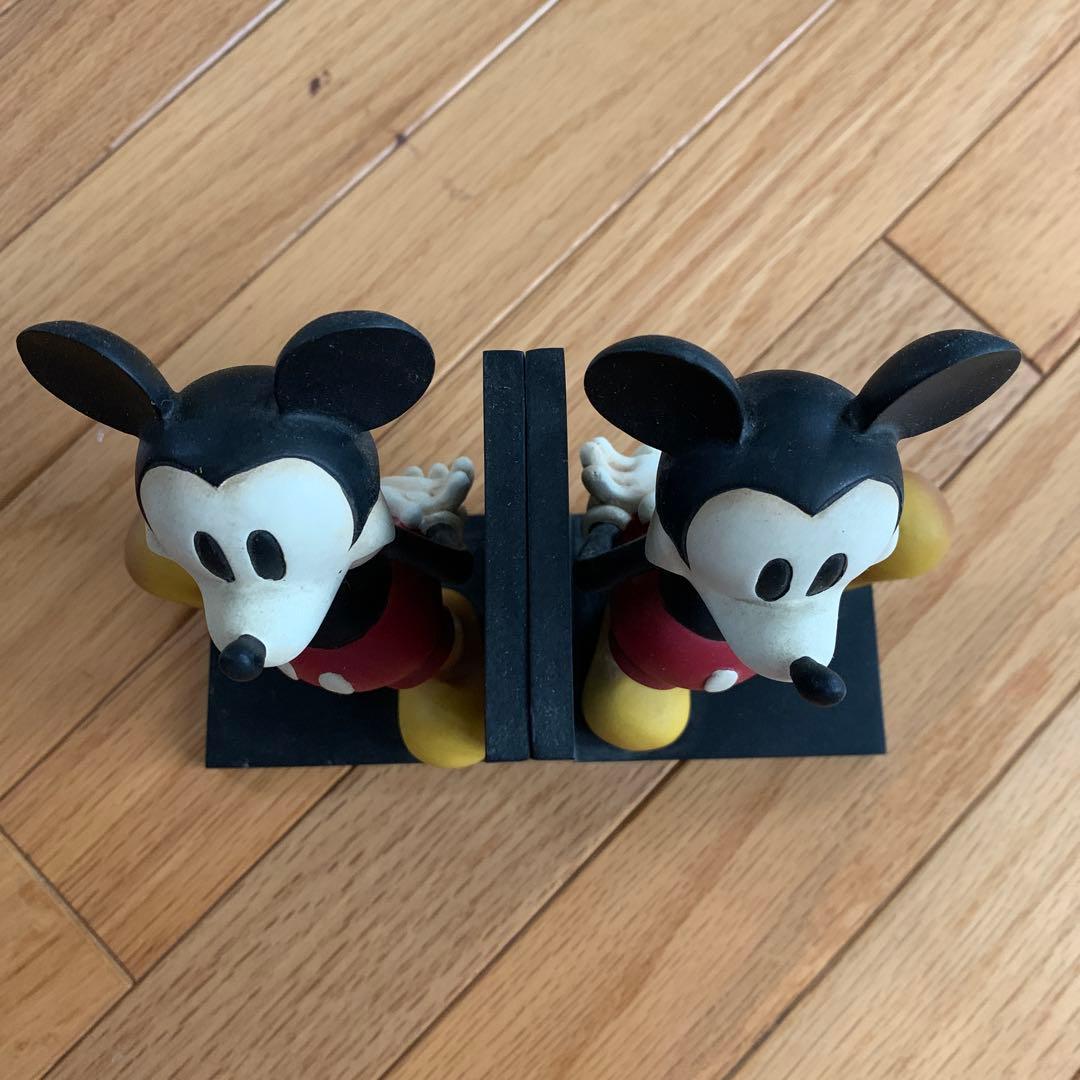 ディズニーストア ミッキーマウス ブックスタンド ブックエンド