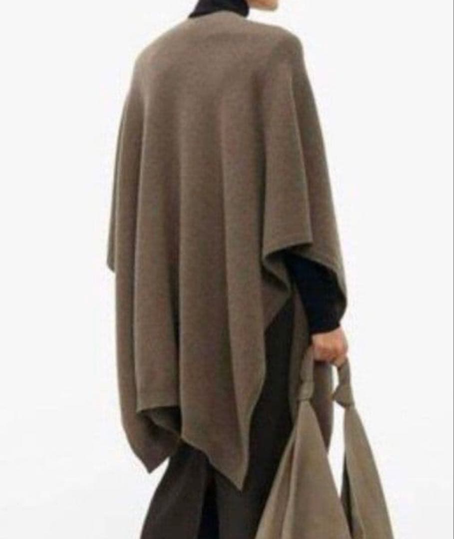 ザロウ THE ROW カシミア100%ケープ カーキグリーンがかったグレーの