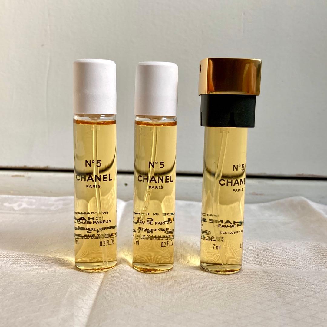 シャネル N°5 オードゥ パルファム パース スプレイ コメット ホリデー