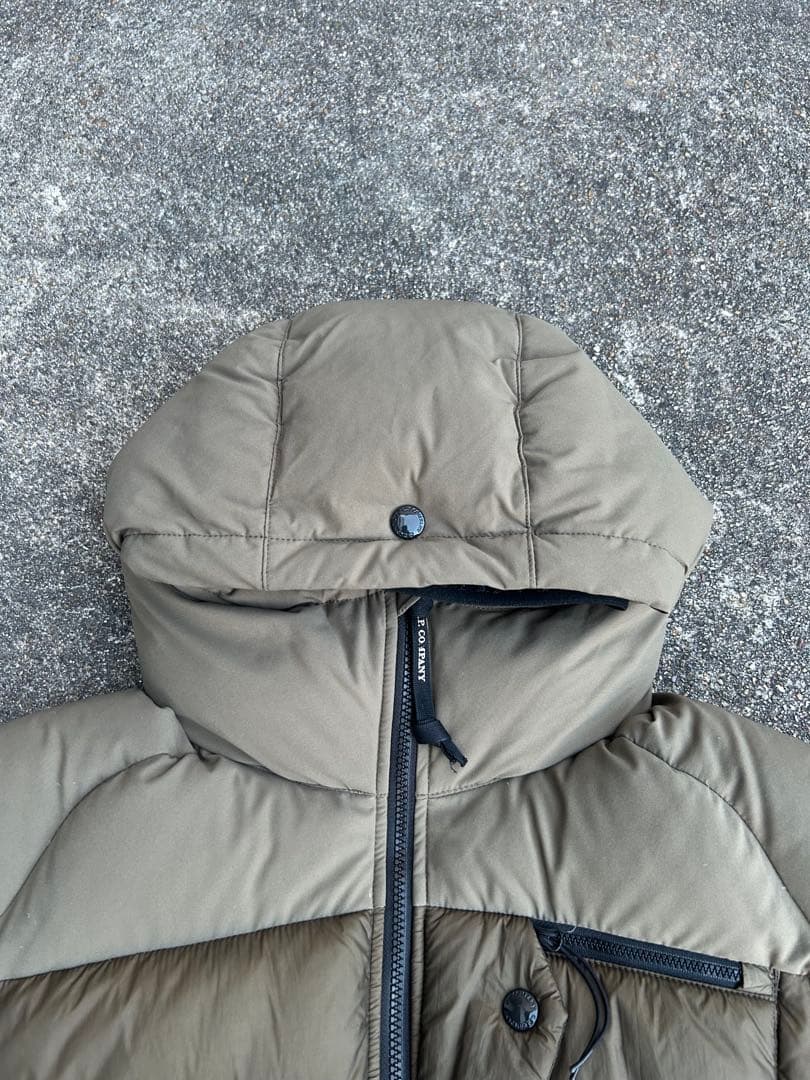 C.P. Company D.D.SHELL ダウンジャケット　カーキ