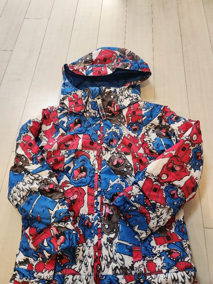 週末値下げ！BURTON キッズ モンスター柄スキーウェア つなぎ 4Tサイズ