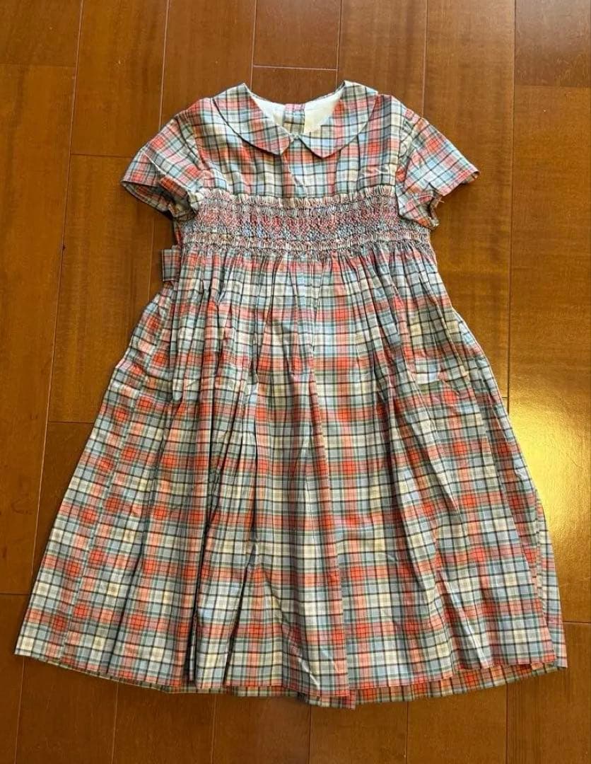 美品Amaia Kidsアマイアキッズ　ワンピース　8y 120 130 美品Amaia Kidsアマイアキッズ ワンピース 8y 120 130 London Style