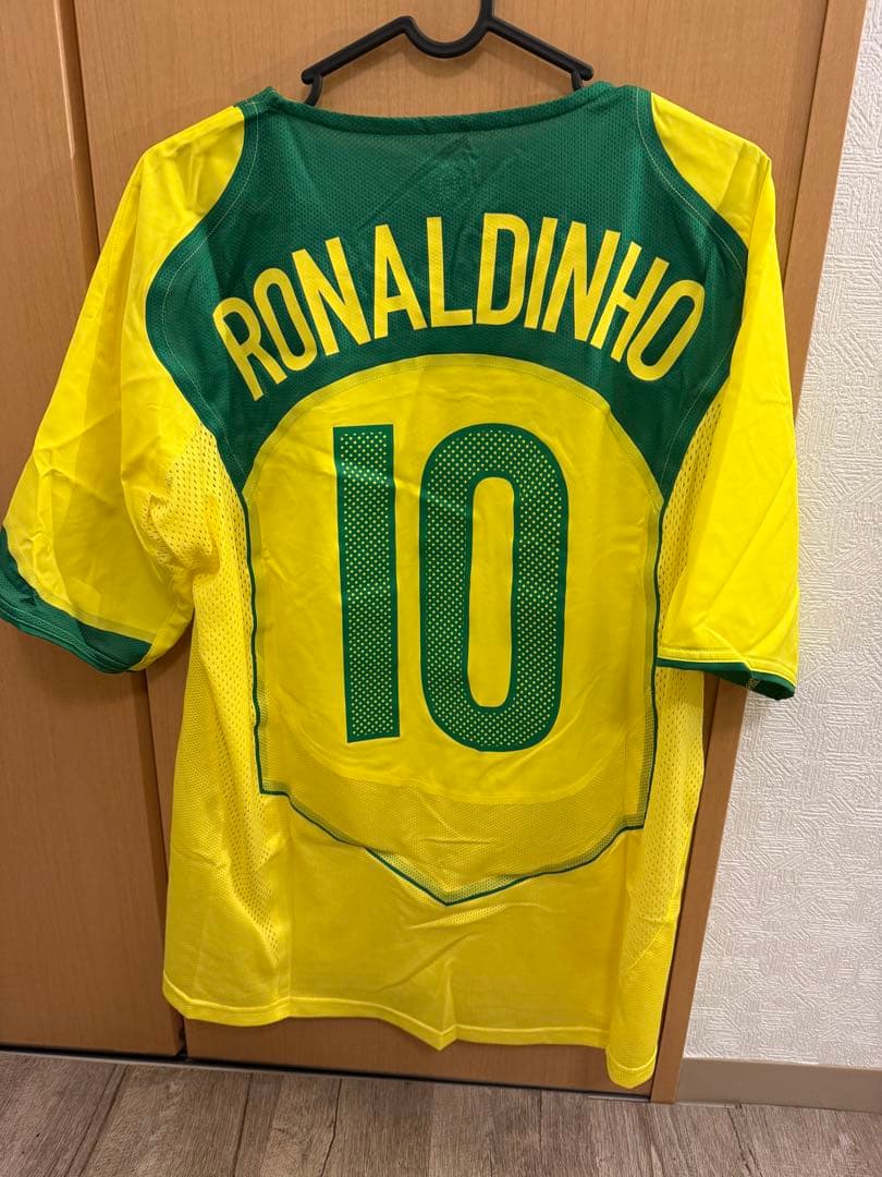 正規品 Nike復刻 ブラジル代表 ロナウジーニョ ユニフォーム - メルカリ
