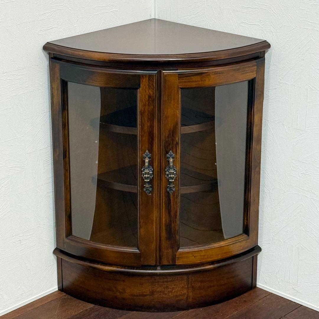 H21K20c カリモク コロニアル ガラスコーナーキャビネット - メルカリ