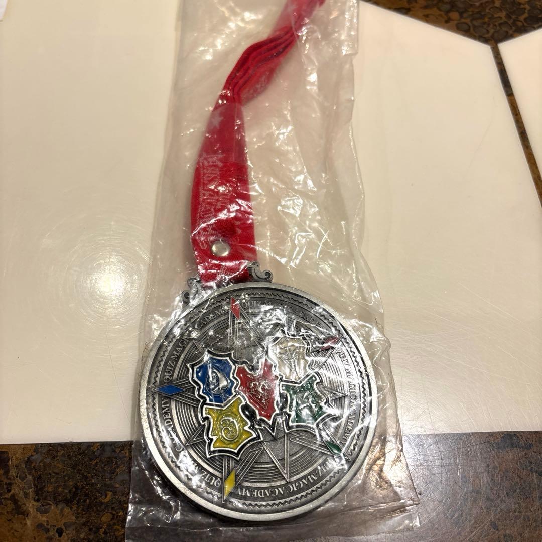 クイズ マジック アカデミー メダル コナミ - メルカリ