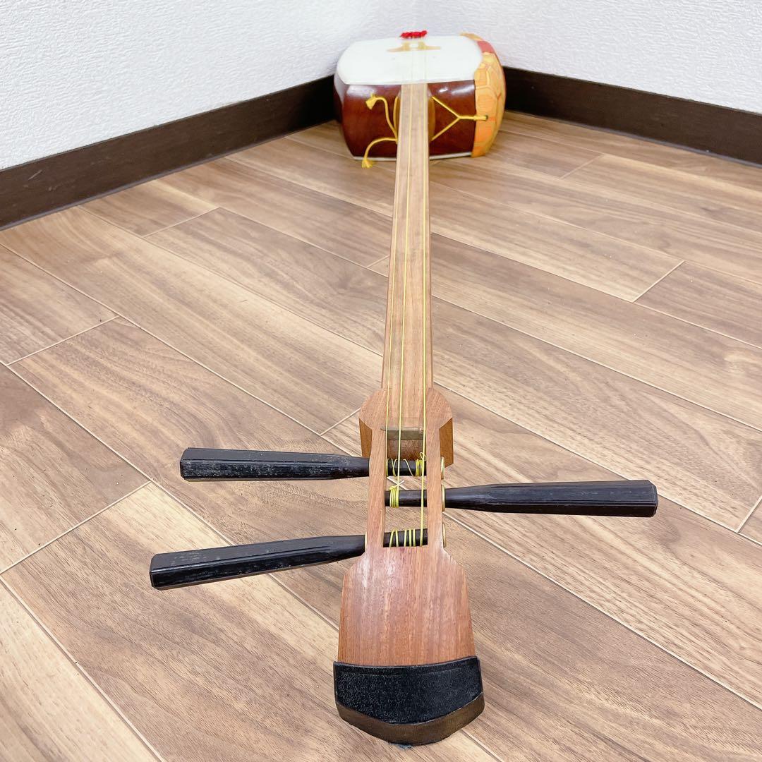 三味線 中棹 平溝 丸打胴 花梨 犬皮 - メルカリ