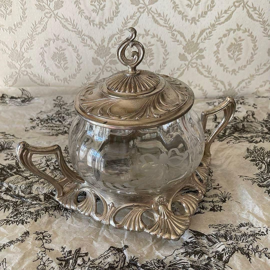 ♪フランスアンティーク リボンのガラスポットシュガーポットボンボ