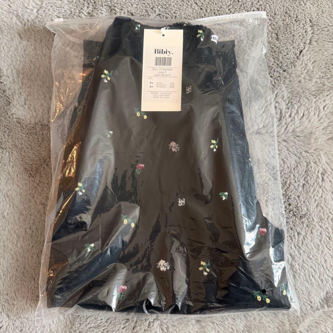 新品タグ付き】B. STARRY PANTS BLACK