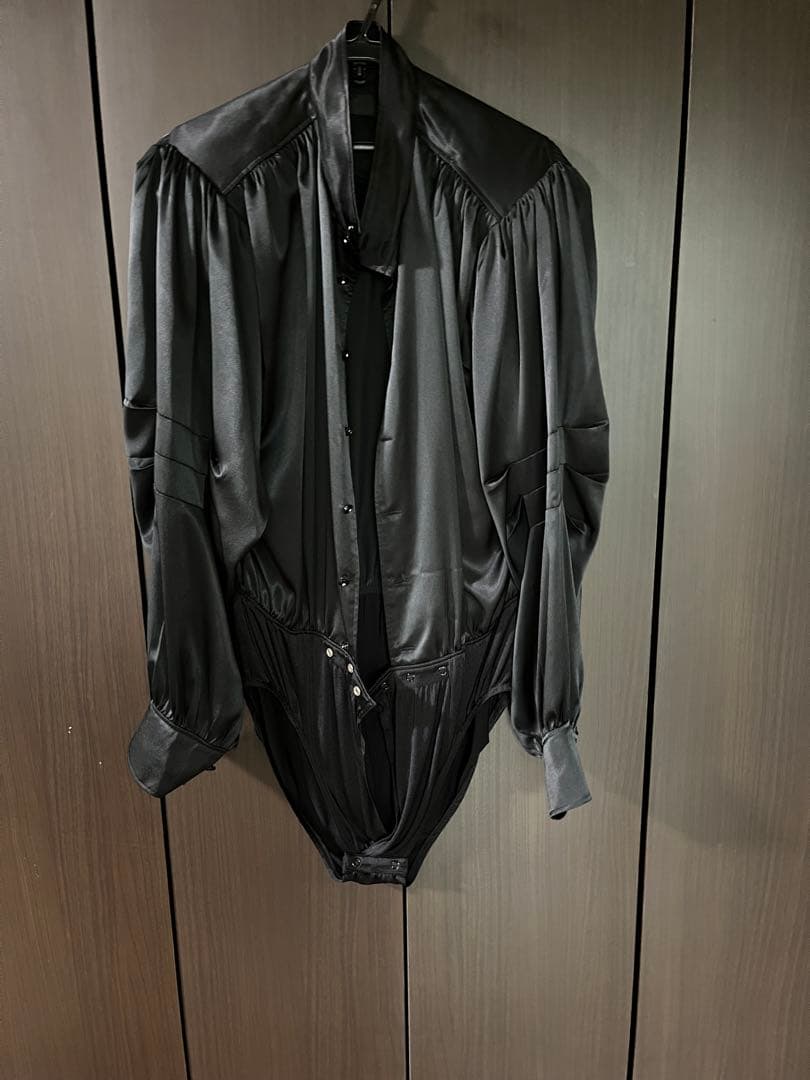 紳士黒 サテン ボディスーツ 長袖 社交ダンス競技用・デモ用衣装　Mサイズ 紳士黒 サテン ボディスーツ 長袖 社交ダンス競技用・デモ用衣装 M