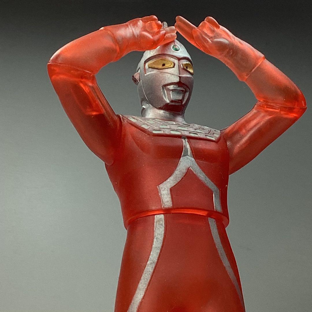 クリアver.限定40周年BANDAI 2000 エメリウム光線ウルトラセブン