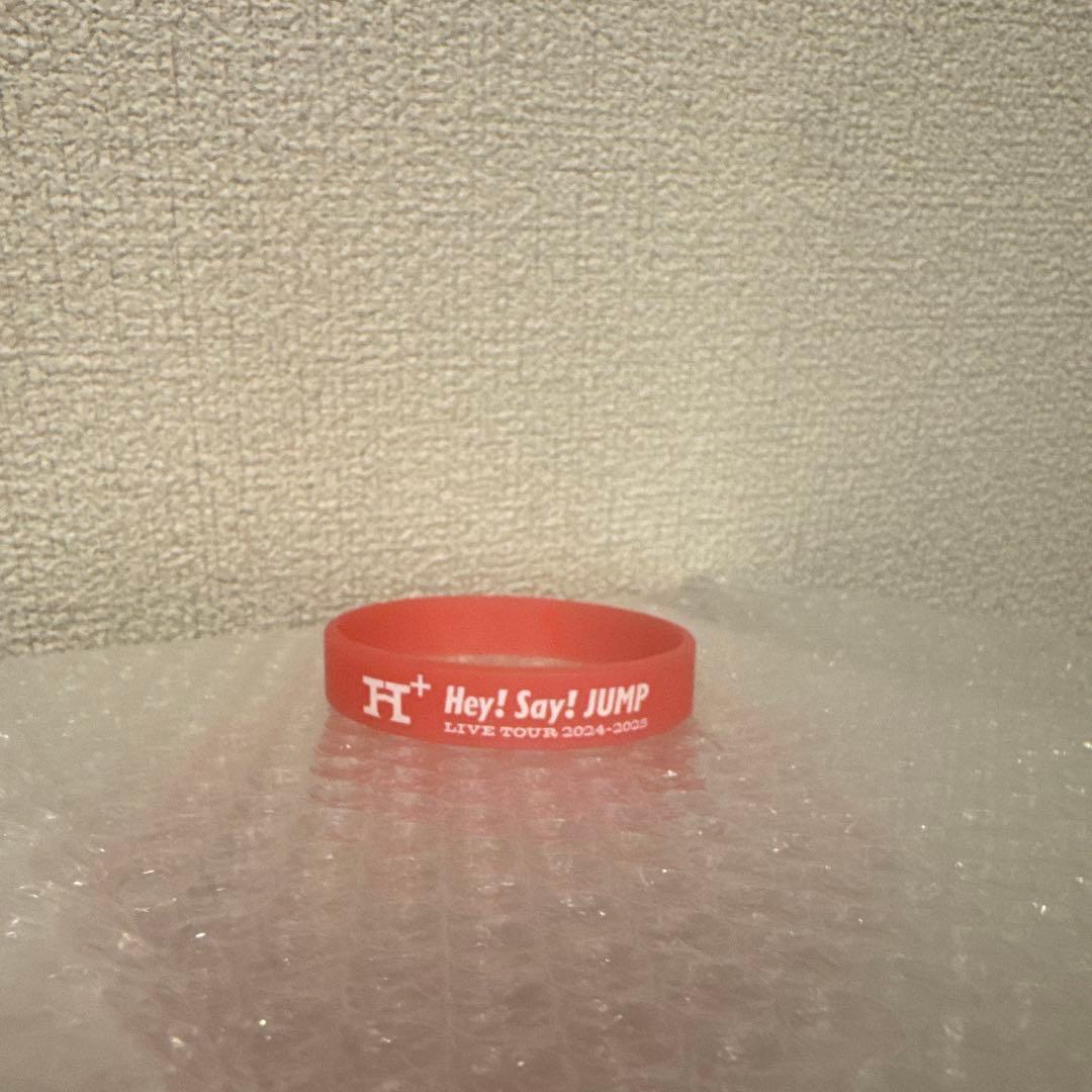 Hey!Say!JUMP 2024-2025 ラバーバンド赤 - メルカリ