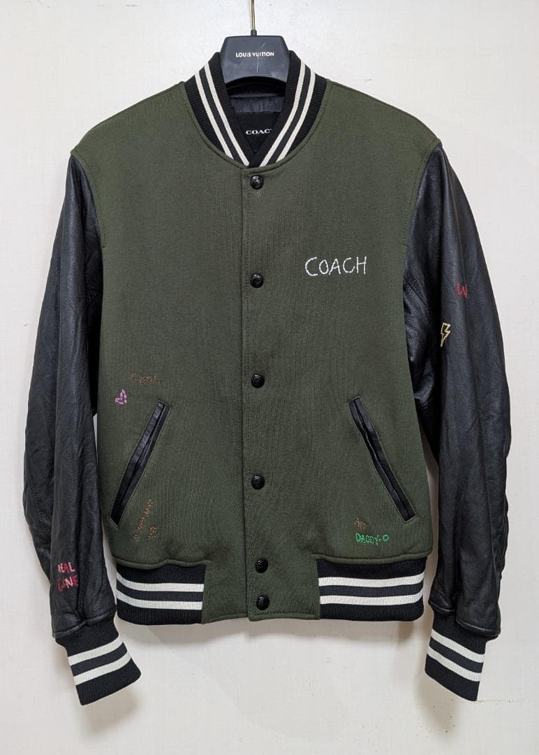 12万 コーチ ダイアリー スクリプト バーシティ ジャケット XS スタジャン
