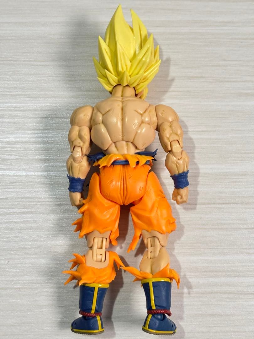 カスタム品 S.H.Figuarts 孫悟空 伝説のスーパーサイヤ人 フィギュア
