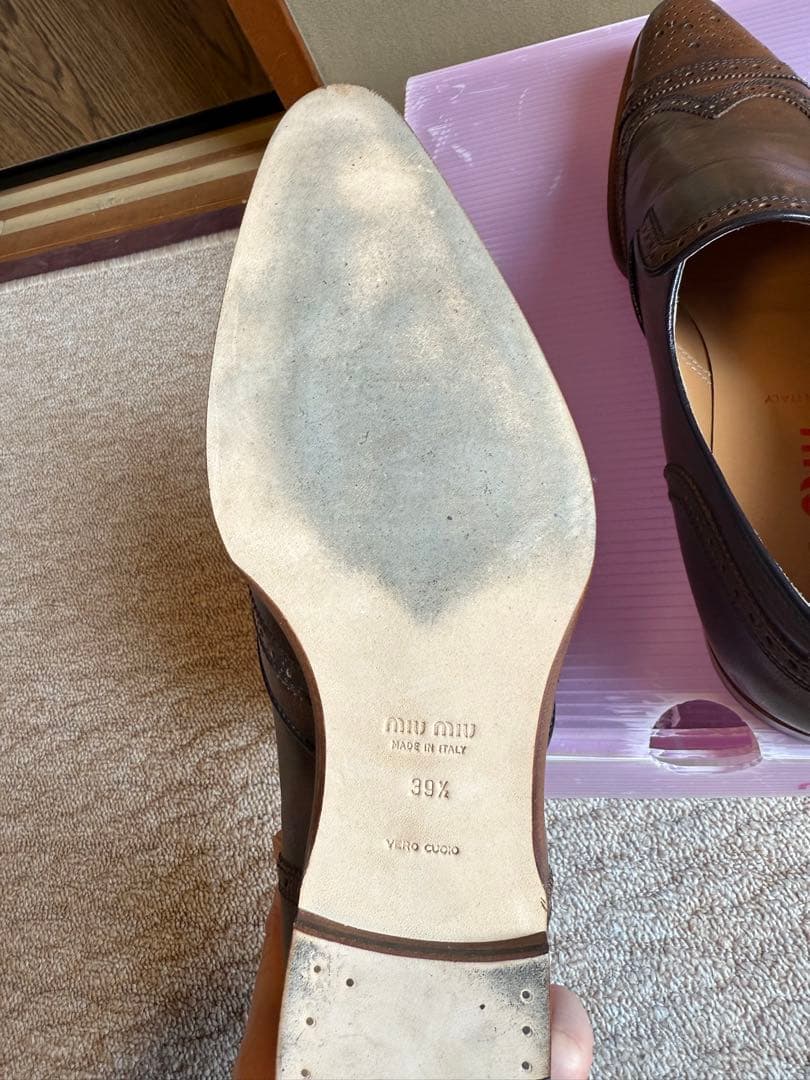 miu miu ブラウンレザーウィングチップ 39.5