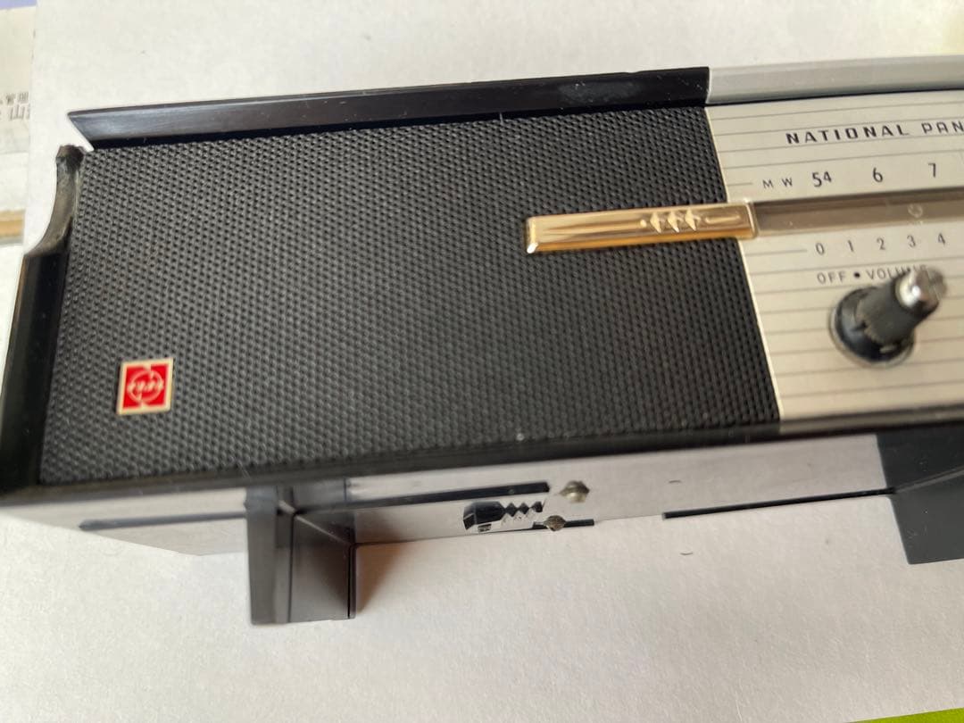 昭和レトロ ナショナルパナソニック トランジスターラジオ Rー8